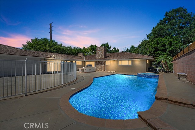 MLS #OC25096832 image #33