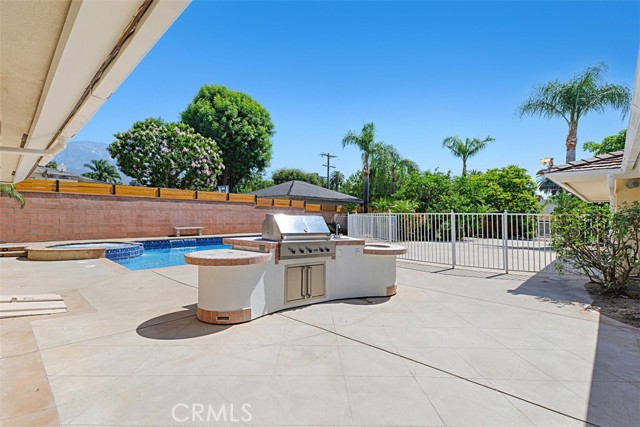 MLS #OC25096832 image #36