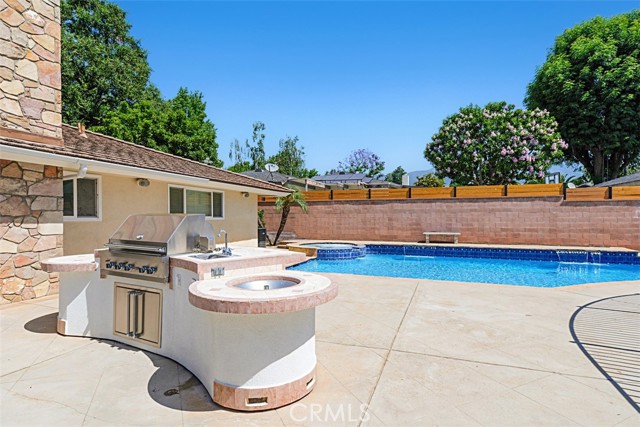 MLS #OC25096832 image #37