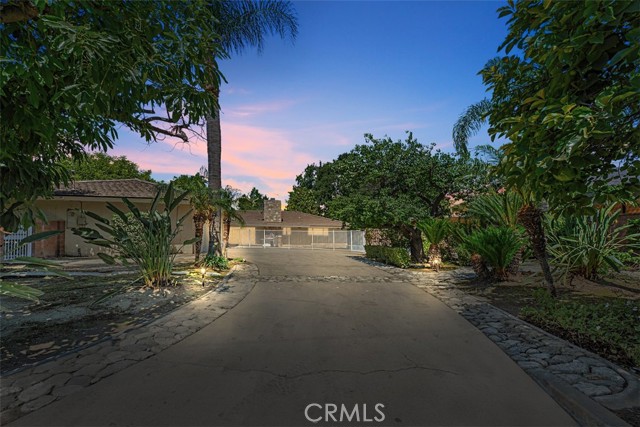 MLS #OC25096832 image #4