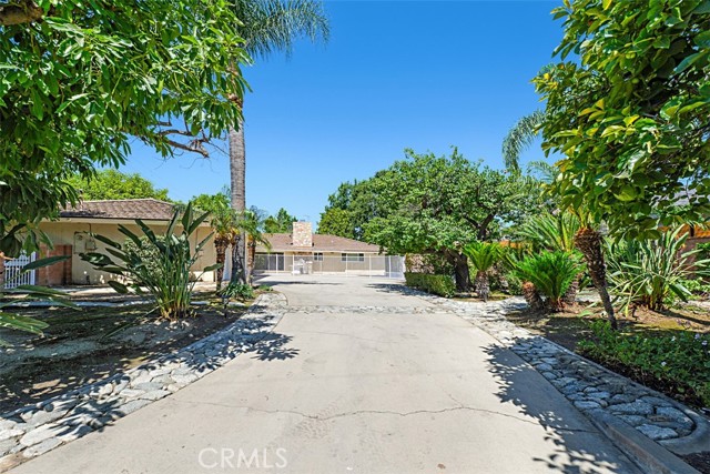 MLS #OC25096832 image #43