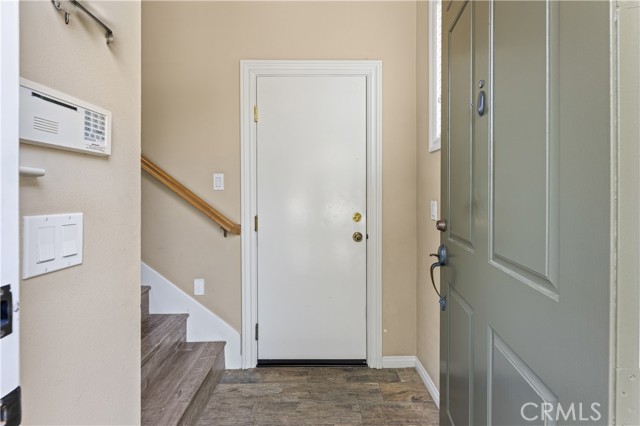 MLS #OC25096906 image #3