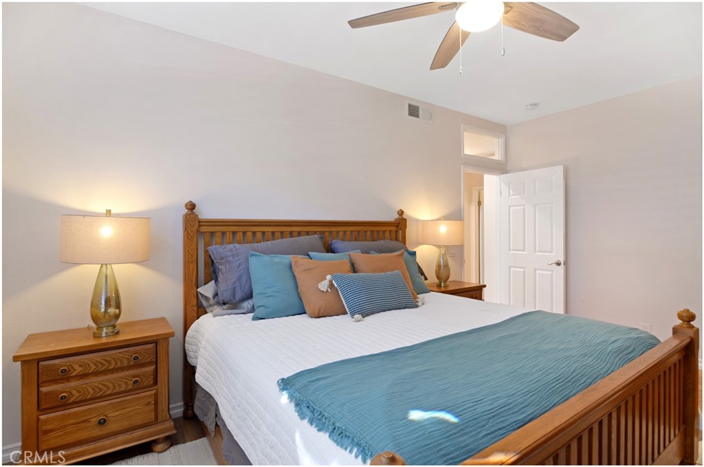 MLS #OC25097679 image #16