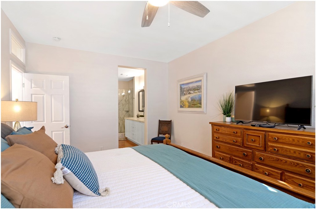 MLS #OC25097679 image #19