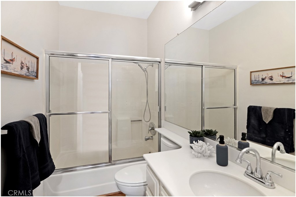 MLS #OC25097679 image #24