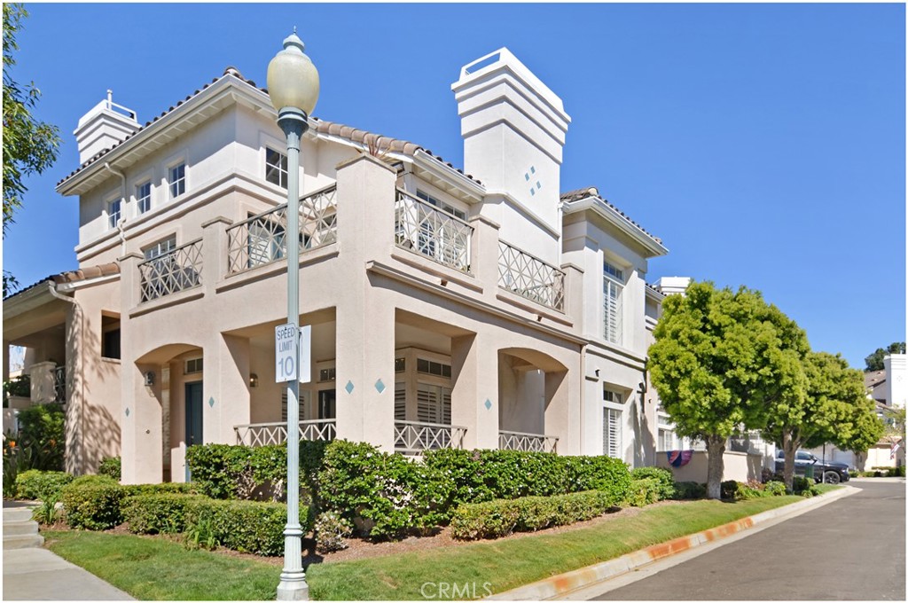 MLS #OC25097679 image #3