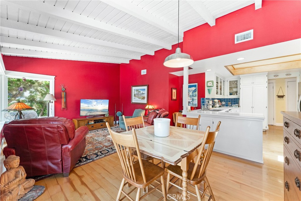 MLS #OC25098501 image #25