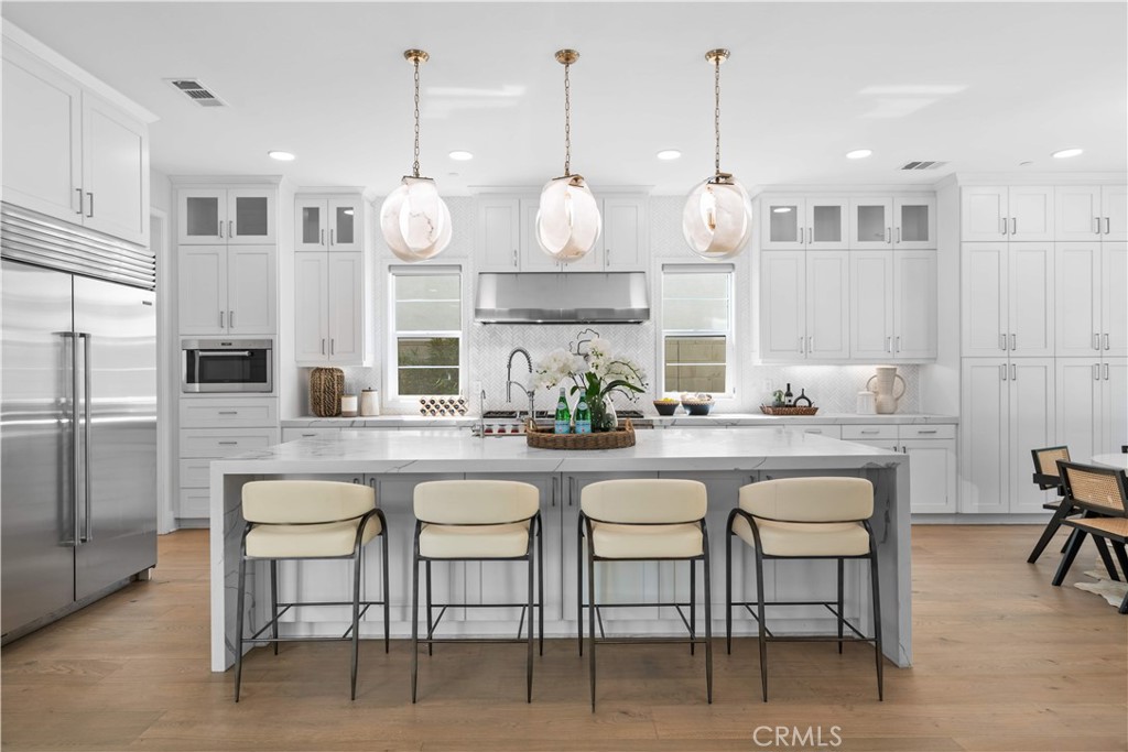 MLS #OC25098693 image #10