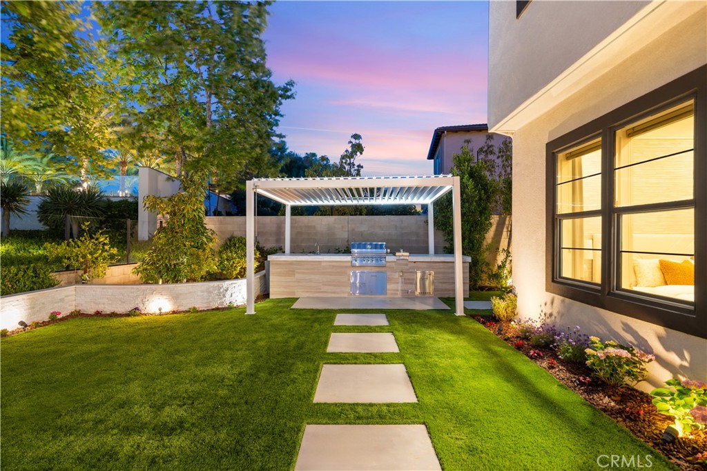 MLS #OC25098693 image #37