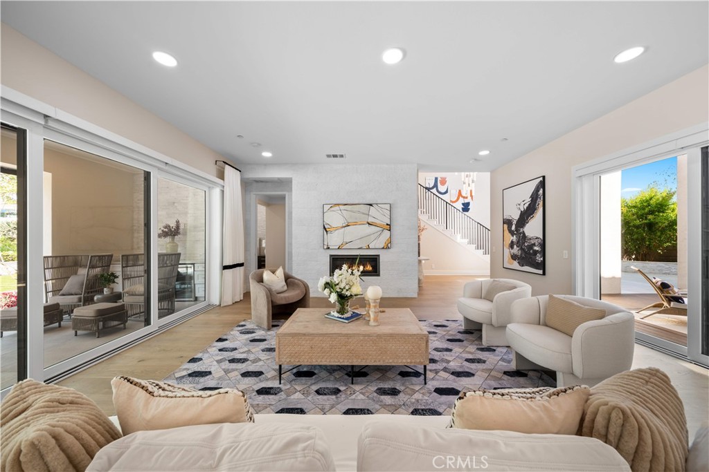 MLS #OC25098693 image #7