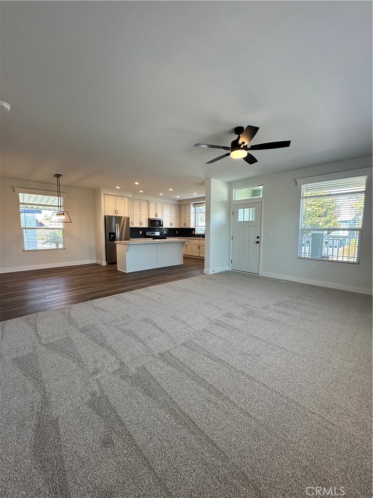 MLS #OC25100305 image #18