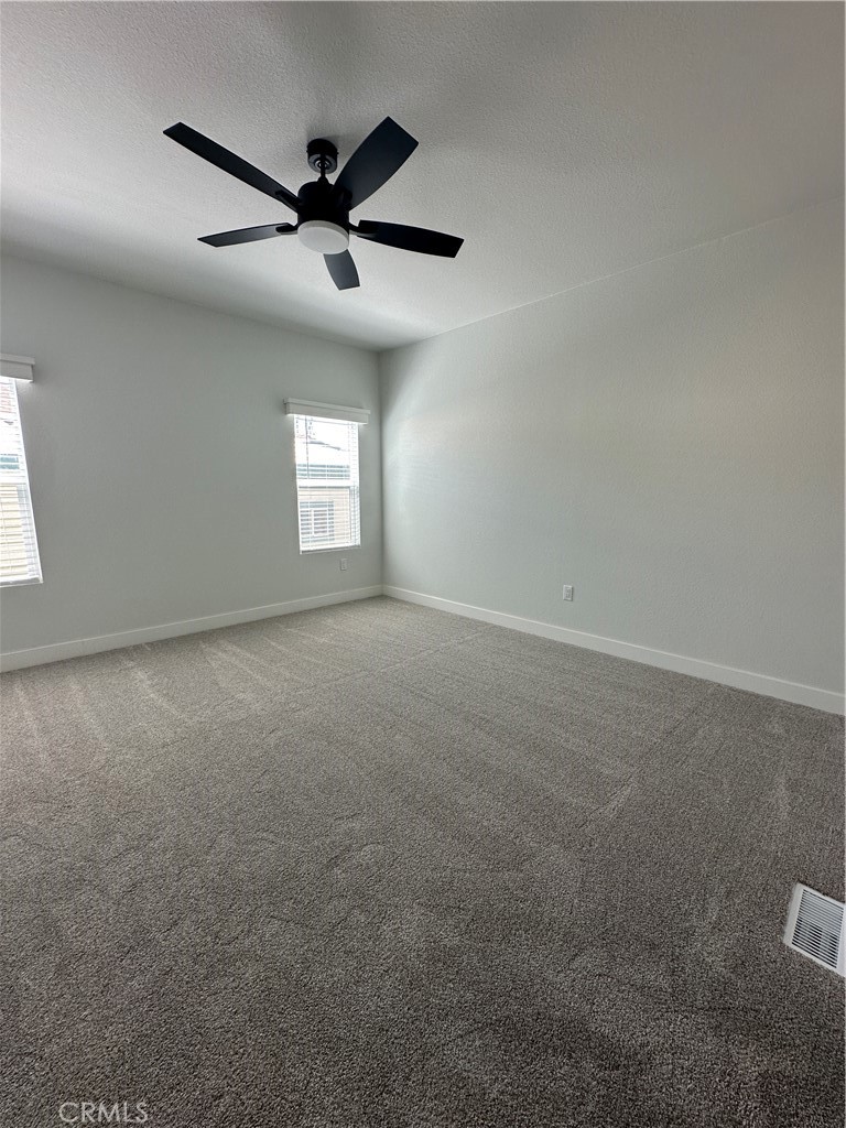 MLS #OC25100305 image #25