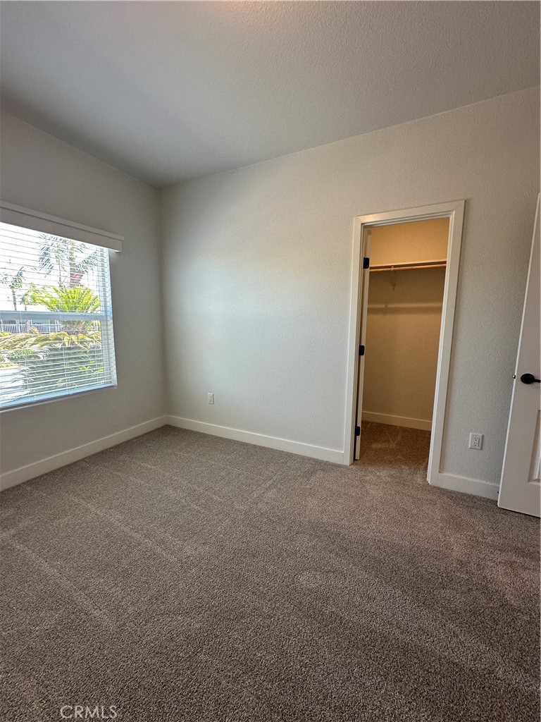 MLS #OC25100305 image #26