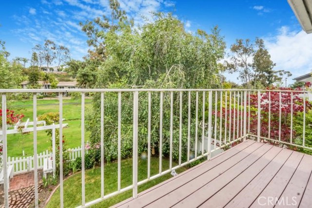 MLS #OC25100375 image #26