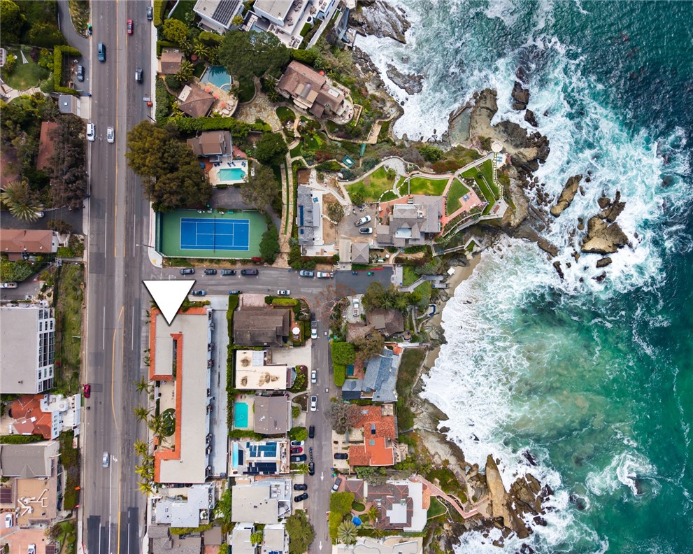 MLS #OC25100622 image #18