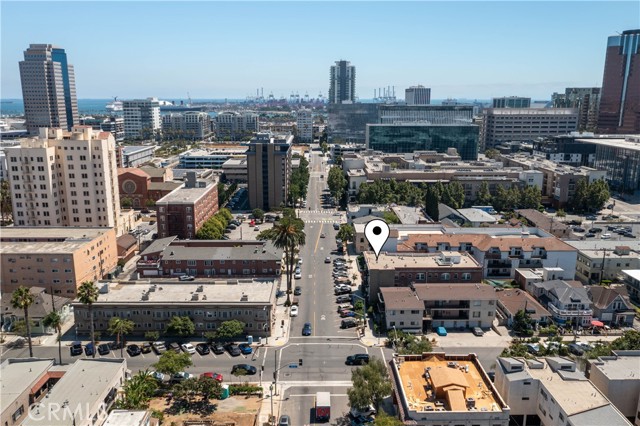 MLS #OC25101101 image #28