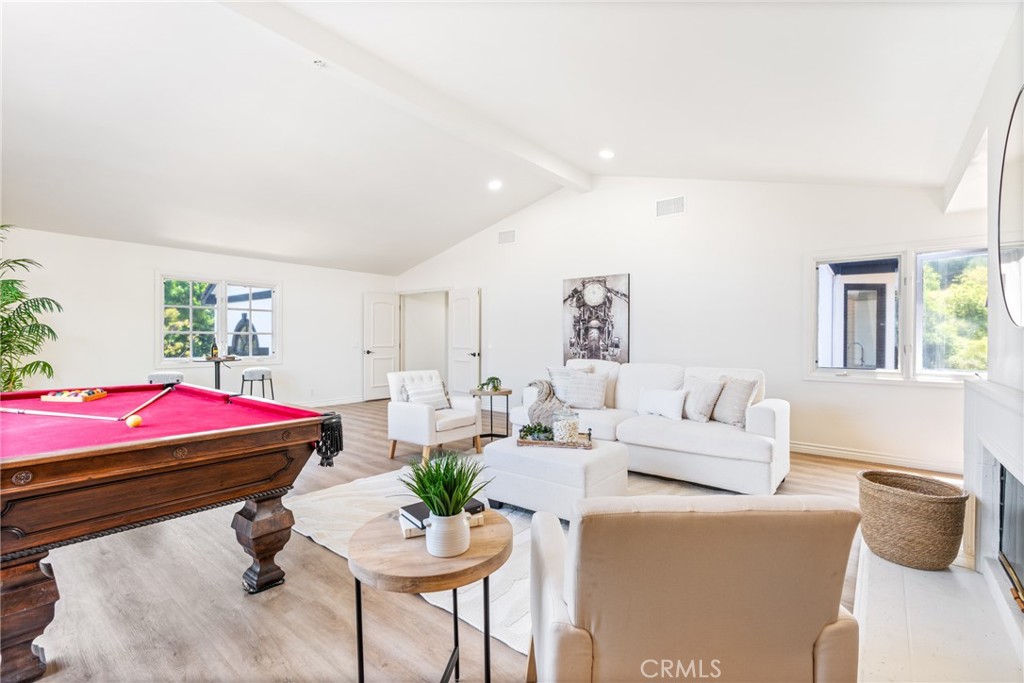 MLS #OC25101826 image #37