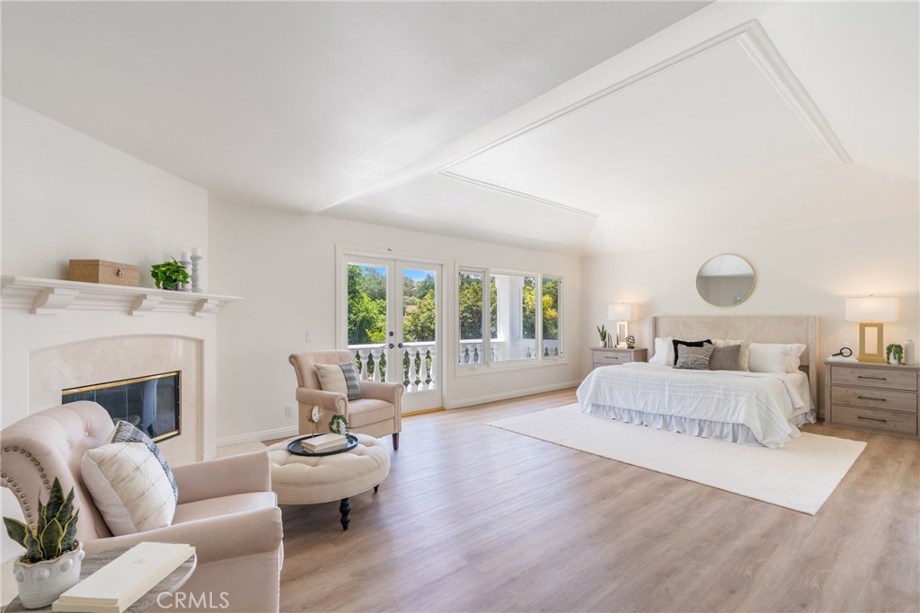 MLS #OC25101826 image #39