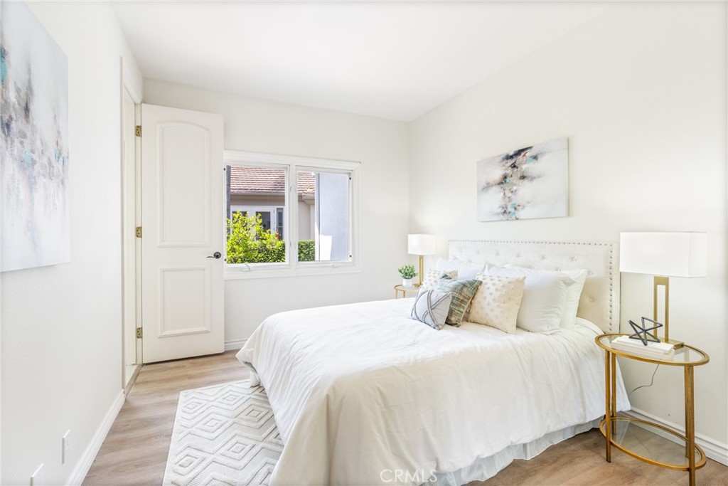 MLS #OC25101826 image #47