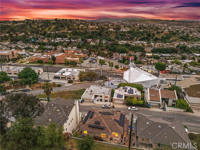 MLS #OC25102720 image #31