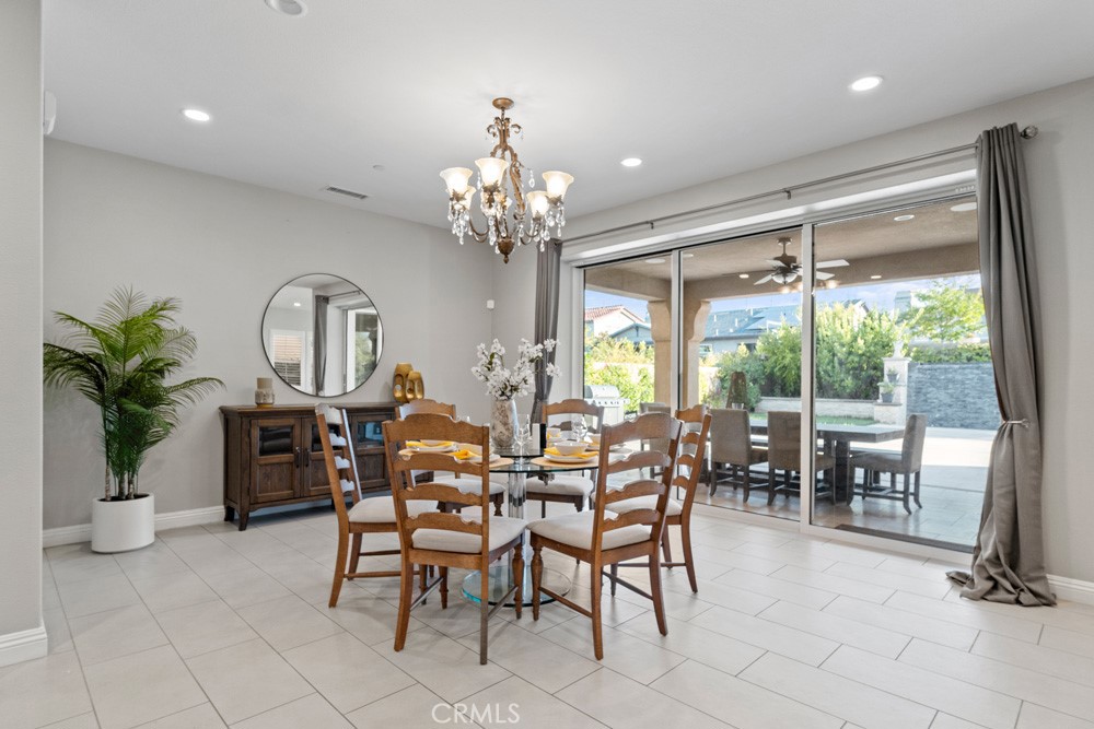 MLS #OC25103472 image #11