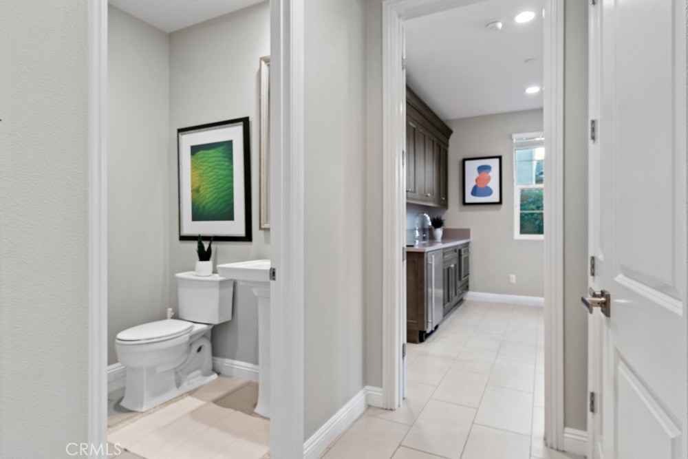 MLS #OC25103472 image #15