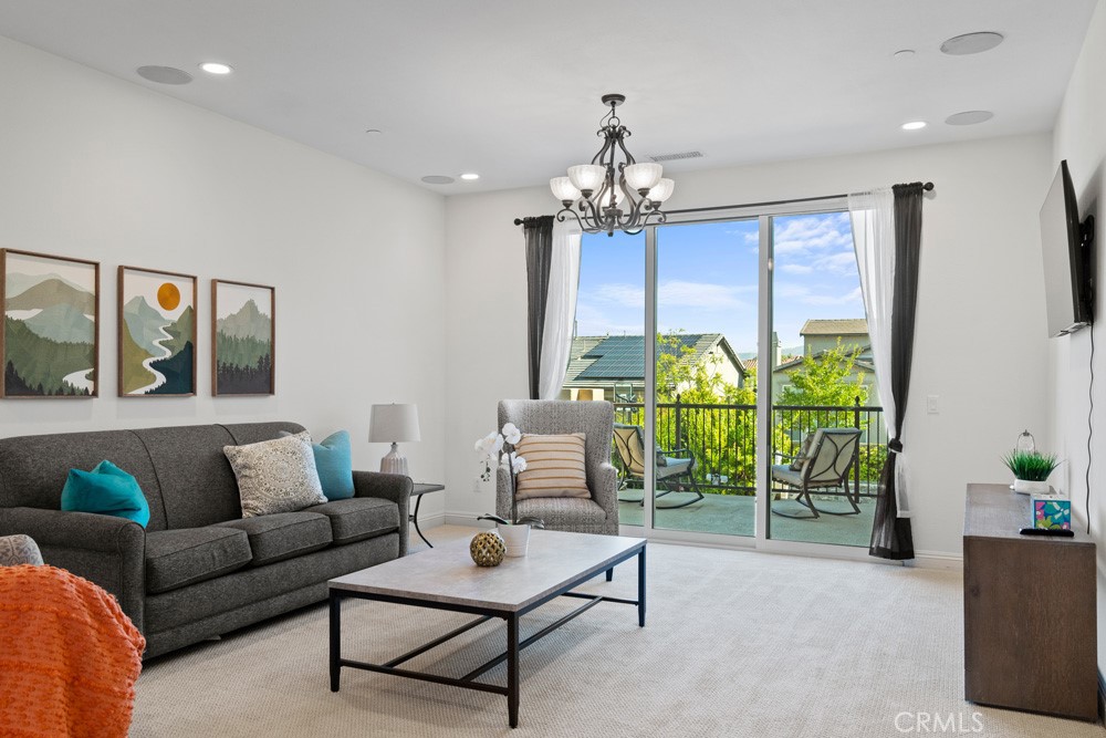 MLS #OC25103472 image #27