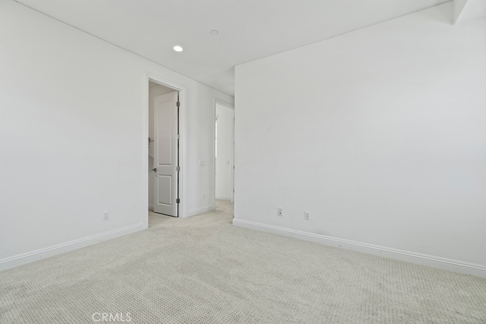 MLS #OC25103472 image #45