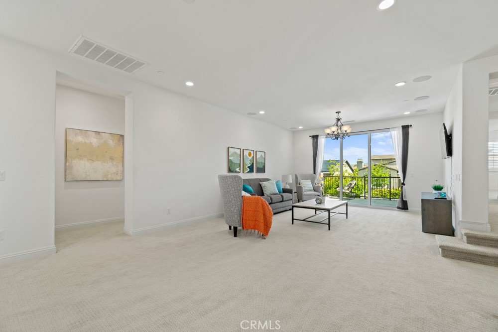 MLS #OC25103472 image #49