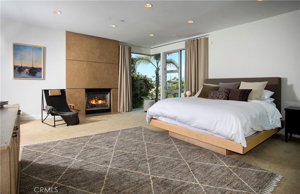 MLS #OC25103843 image #12