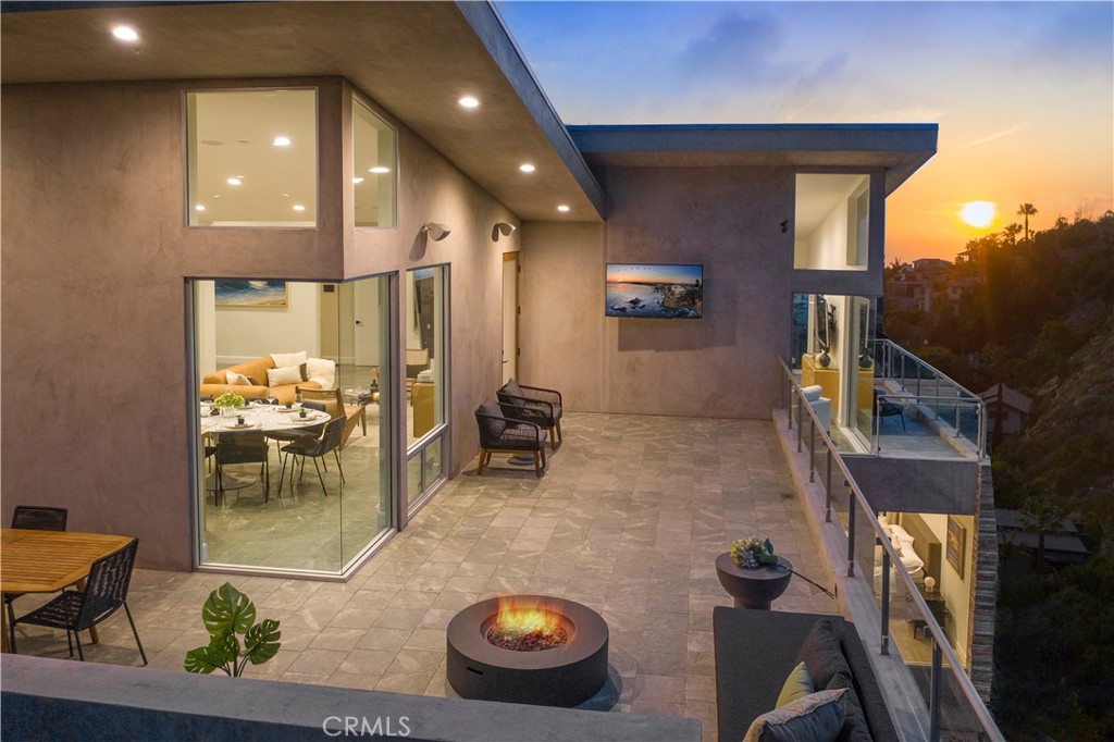 MLS #OC25103843 image #17