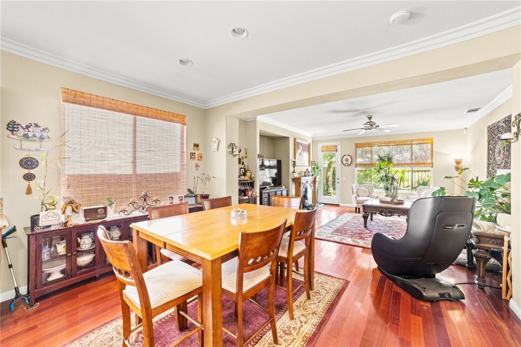 MLS #OC25104313 image #6