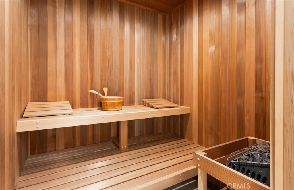 MLS #OC25104408 image #28