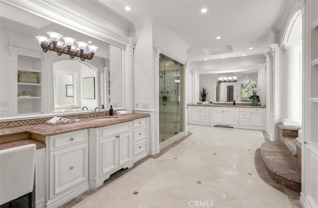 MLS #OC25104408 image #29