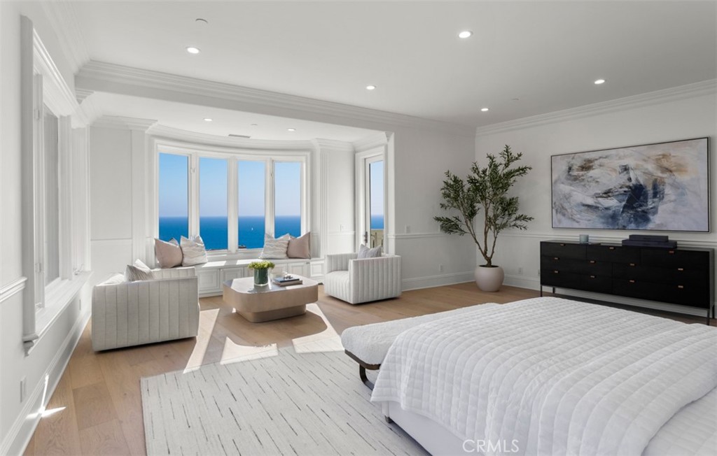 MLS #OC25104408 image #38