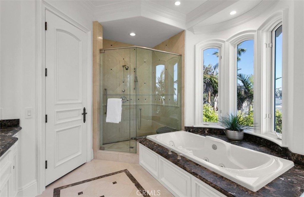 MLS #OC25104408 image #41