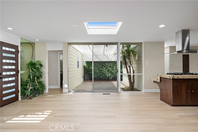 MLS #OC25104999 image #13