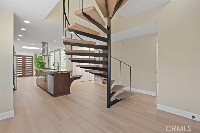 MLS #OC25104999 image #42