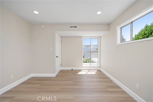 MLS #OC25104999 image #45
