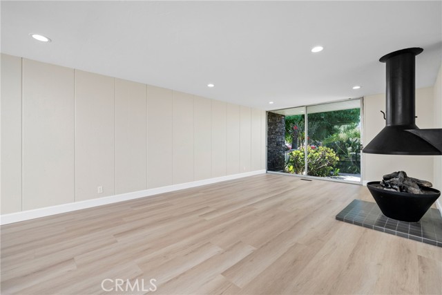 MLS #OC25104999 image #7