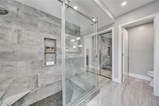 MLS #OC25105892 image #31