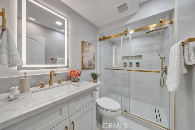 MLS #OC25105892 image #33