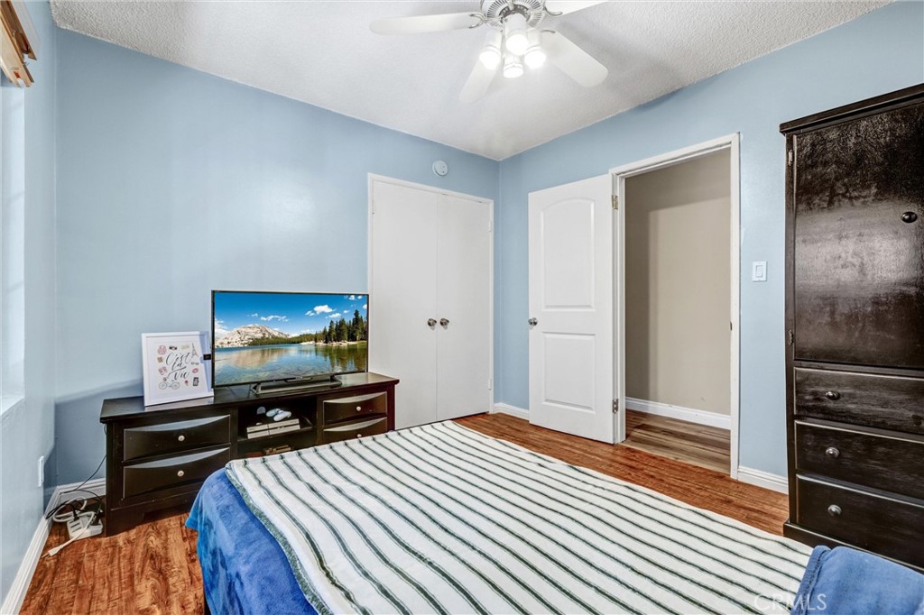 MLS #OC25106965 image #23