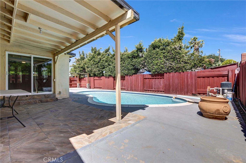 MLS #OC25106965 image #26