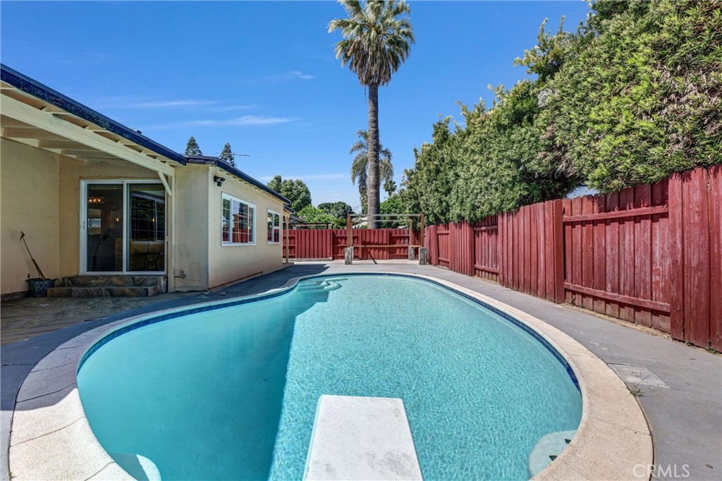 MLS #OC25106965 image #28