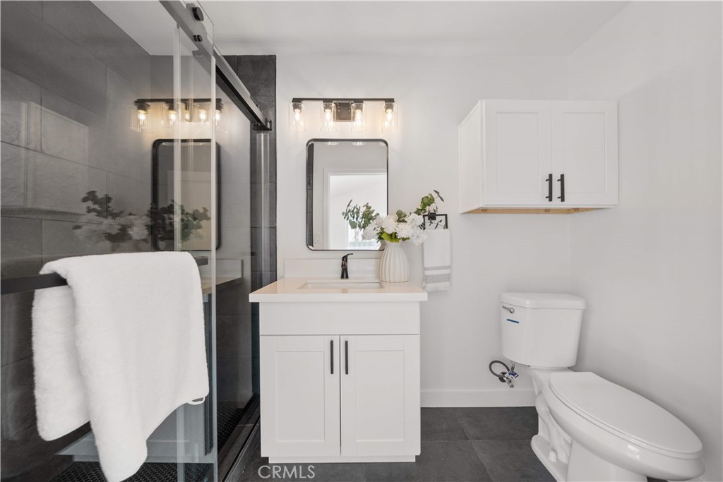 MLS #OC25107076 image #17