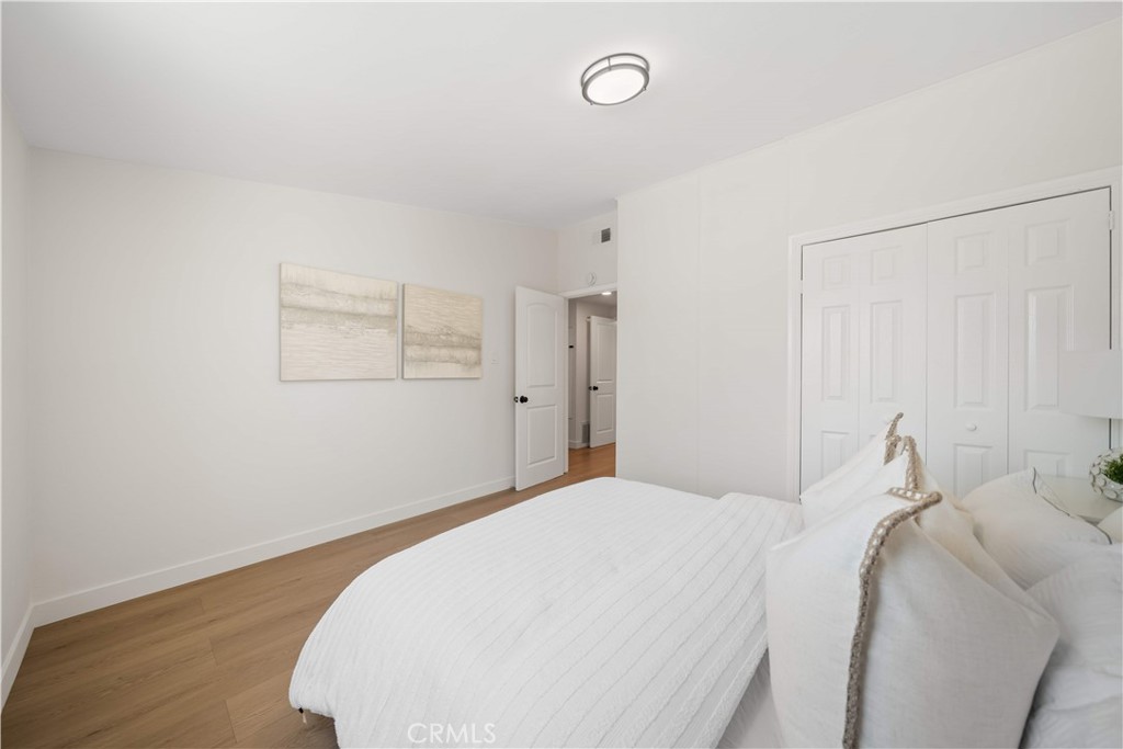 MLS #OC25107076 image #23