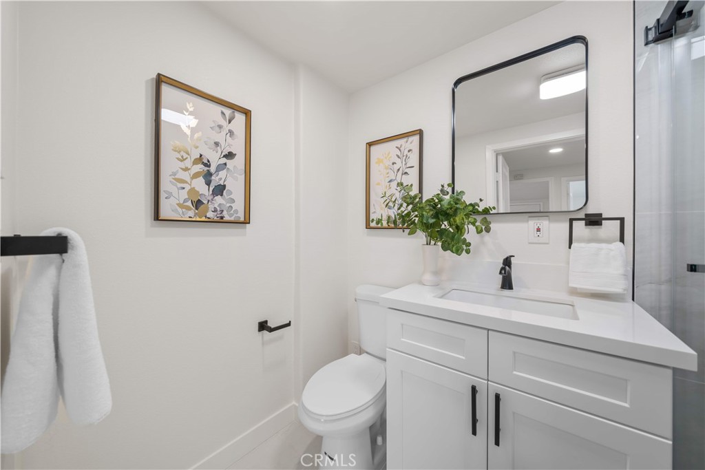 MLS #OC25107076 image #24