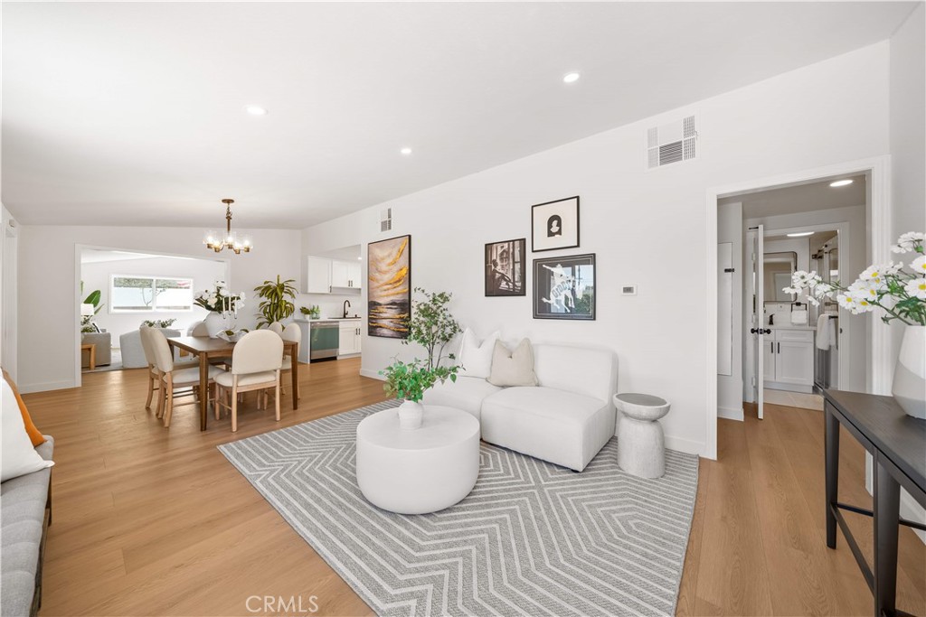 MLS #OC25107076 image #5