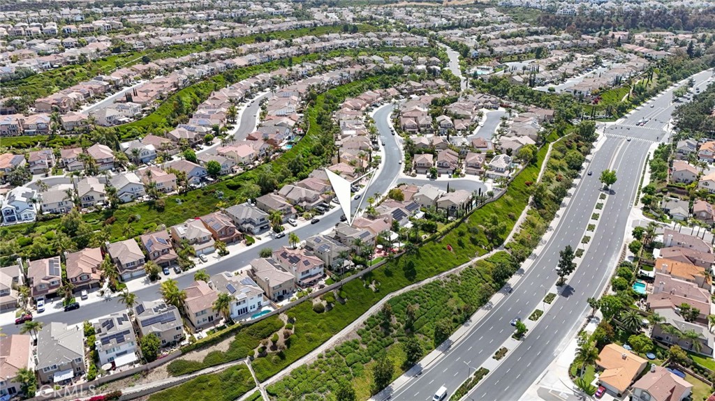 MLS #OC25107360 image #44